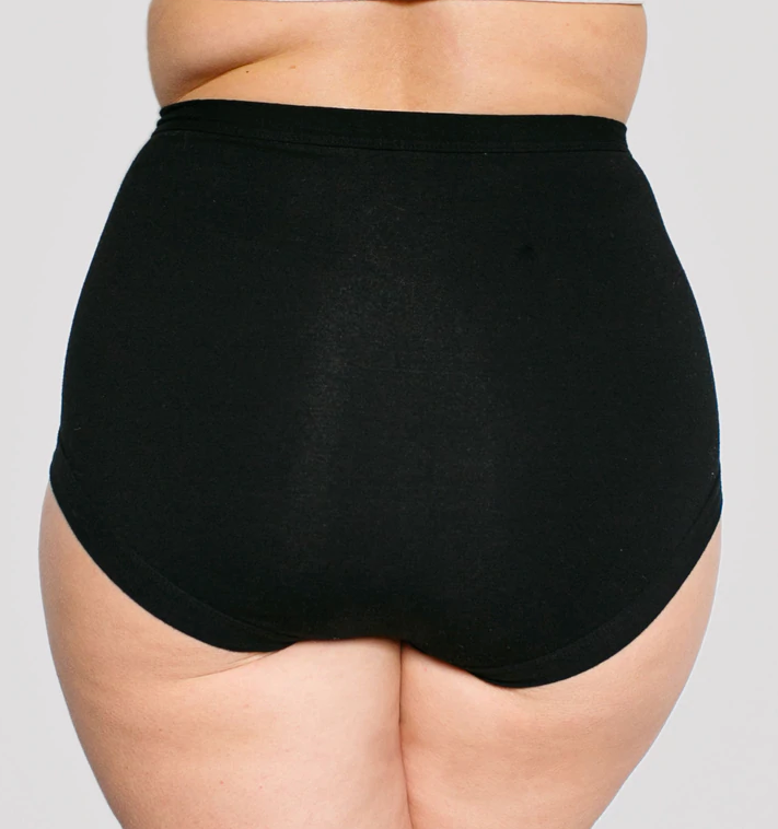 Sky Rise fit shot on people standing, back