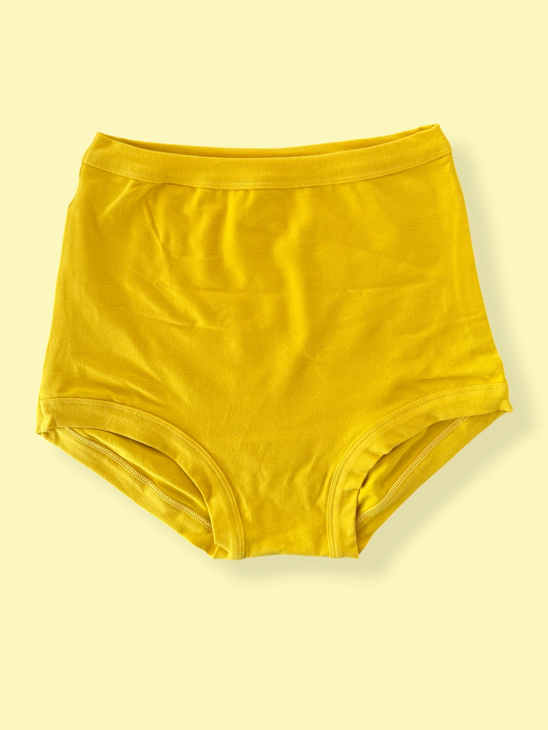 Skty Rise Banana with yellow background